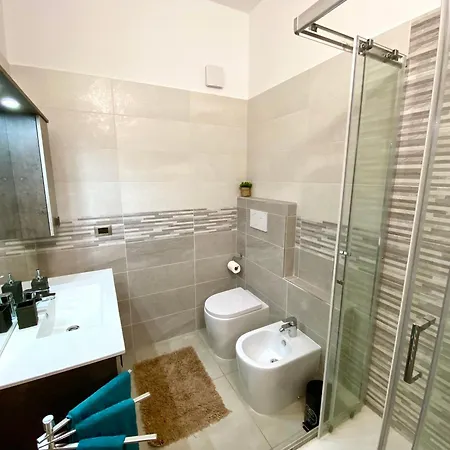 Santa Teresa E Comodo *